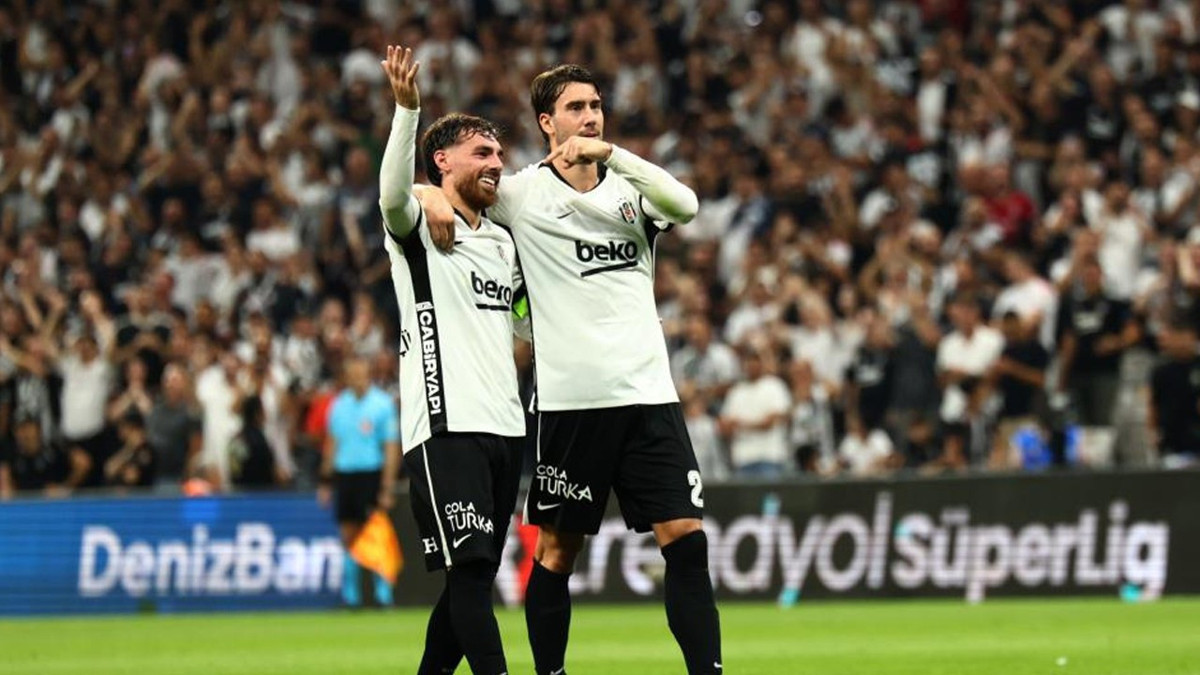 Kartal Vlahovic'le uçtu! BeÅiktaÅ 6-2 Ãorum
