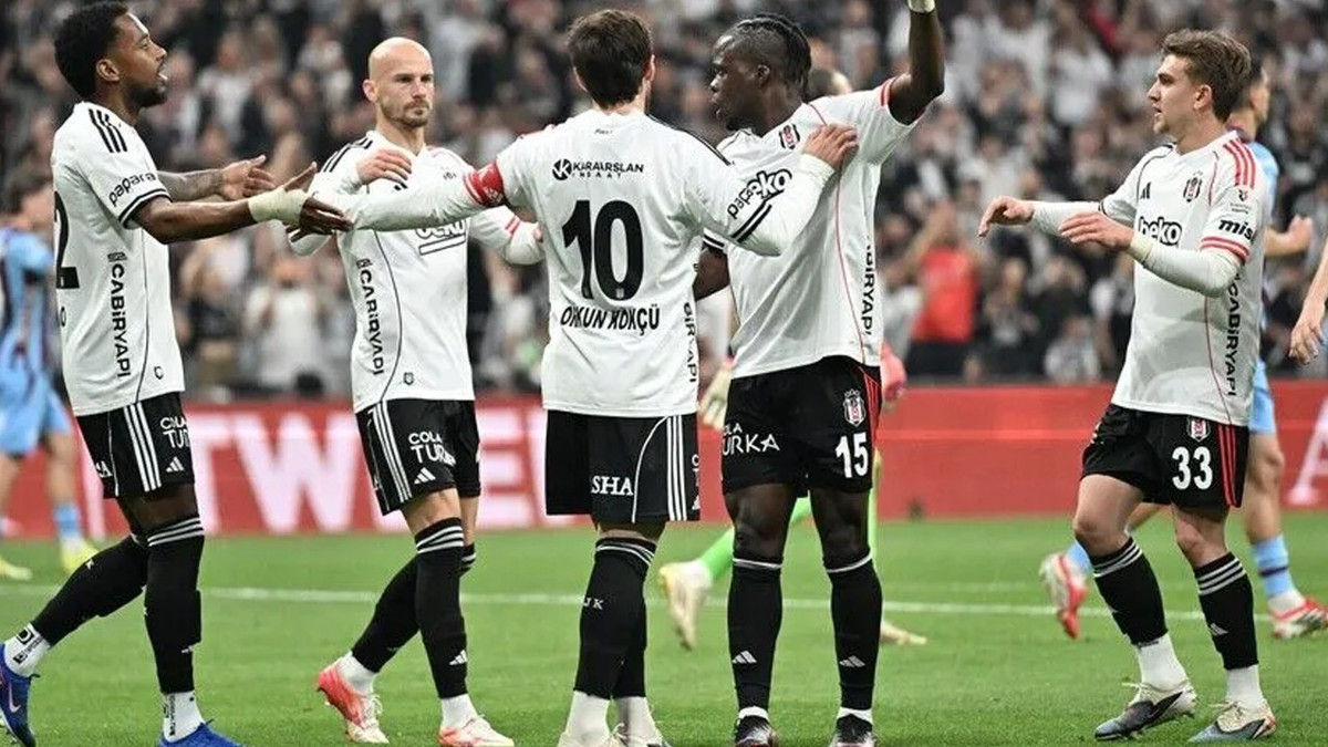 BeÅiktaÅ-Arca Ãorum FK maçının ilk 11'leri belli oldu