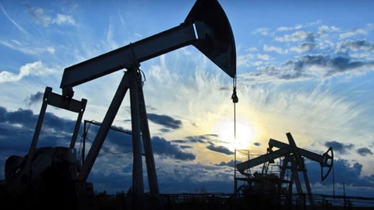 ABDânin İran saldırısı petrolü sıçrattı: Brent k…