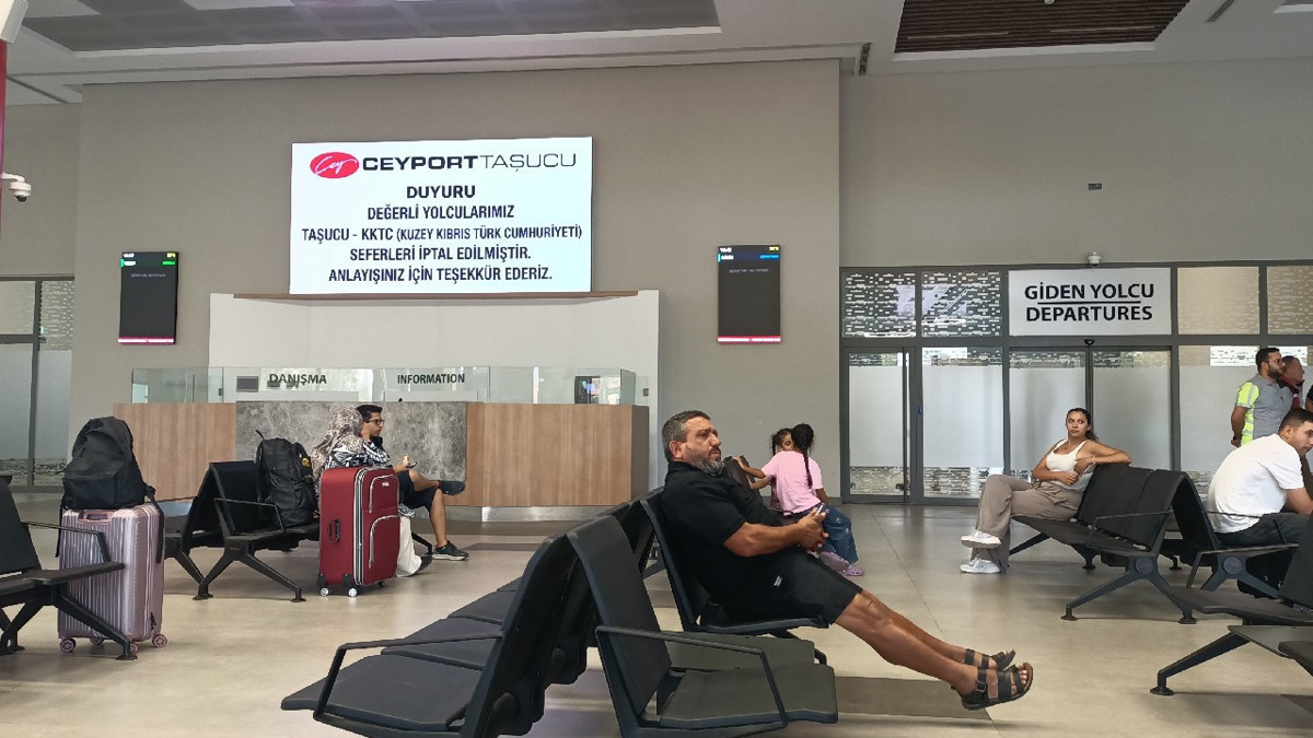 Mersin-Girne arasında denizden yolcu taÅımacılıÄı yapılan seferler iptal edildi