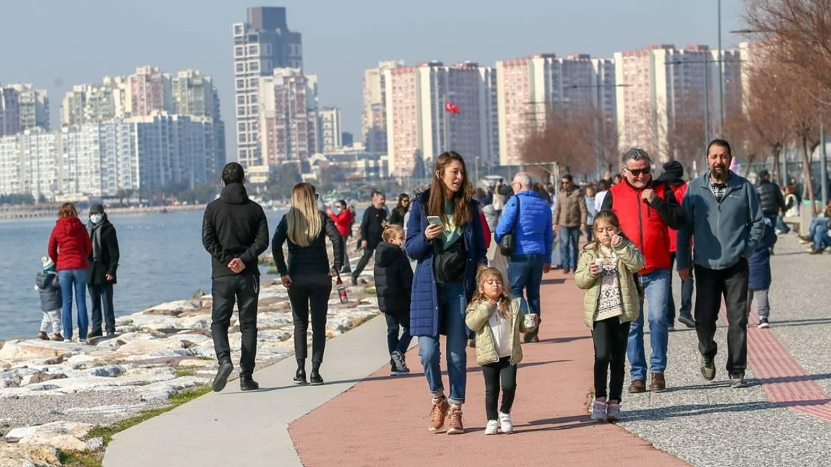 Meteoroloji duyurdu: Sıcaklıklar birçok kentte 38 dereceyi bulacak