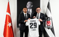 Beşiktaş, İlhan Fakılı ile 4 yıllık sözleşme imzaladı