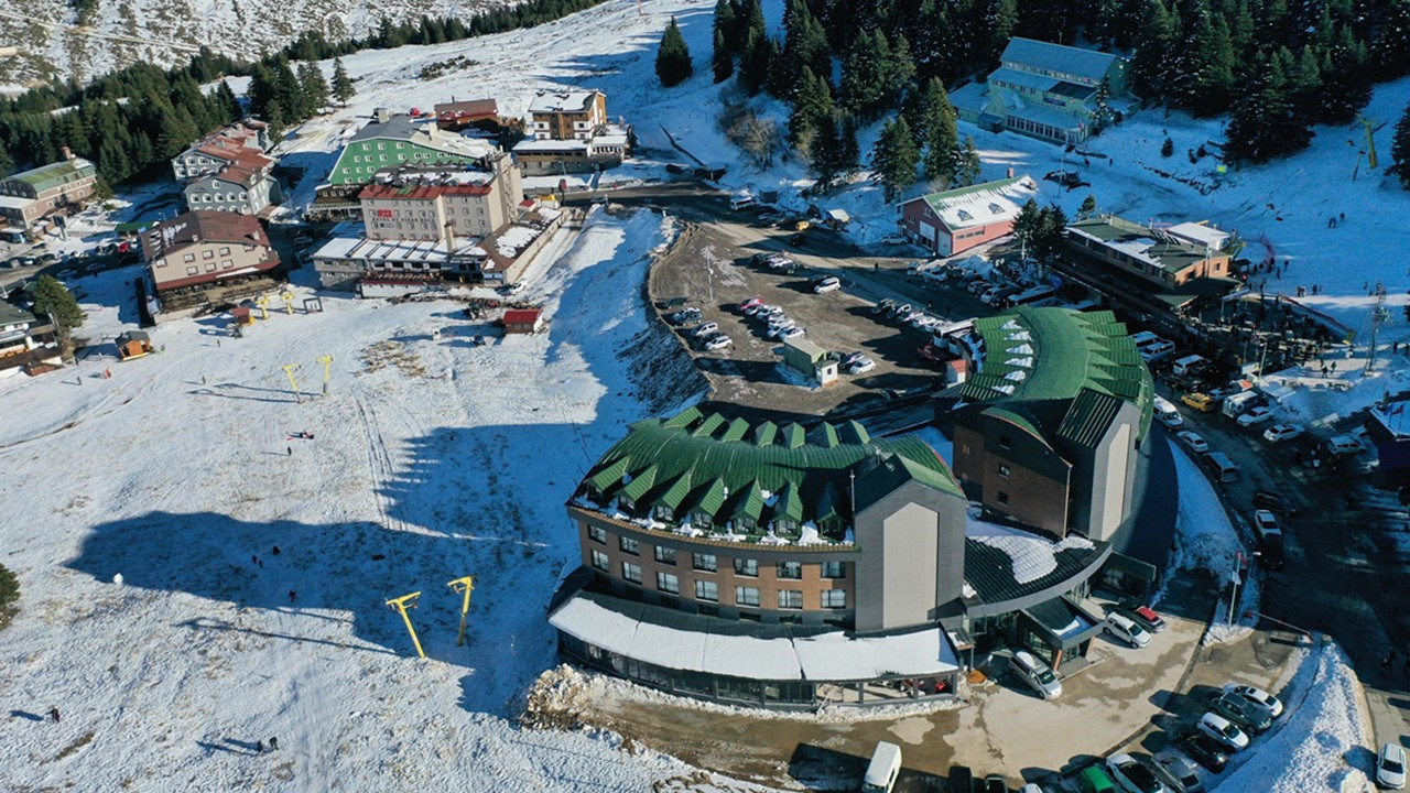 Uludağ’da kar kalınlığı 10 santimetreye yaklaştı