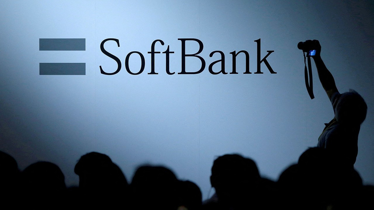 Japon SoftBank, DigitalBridge'i 4 milyar dolara satın alıyor