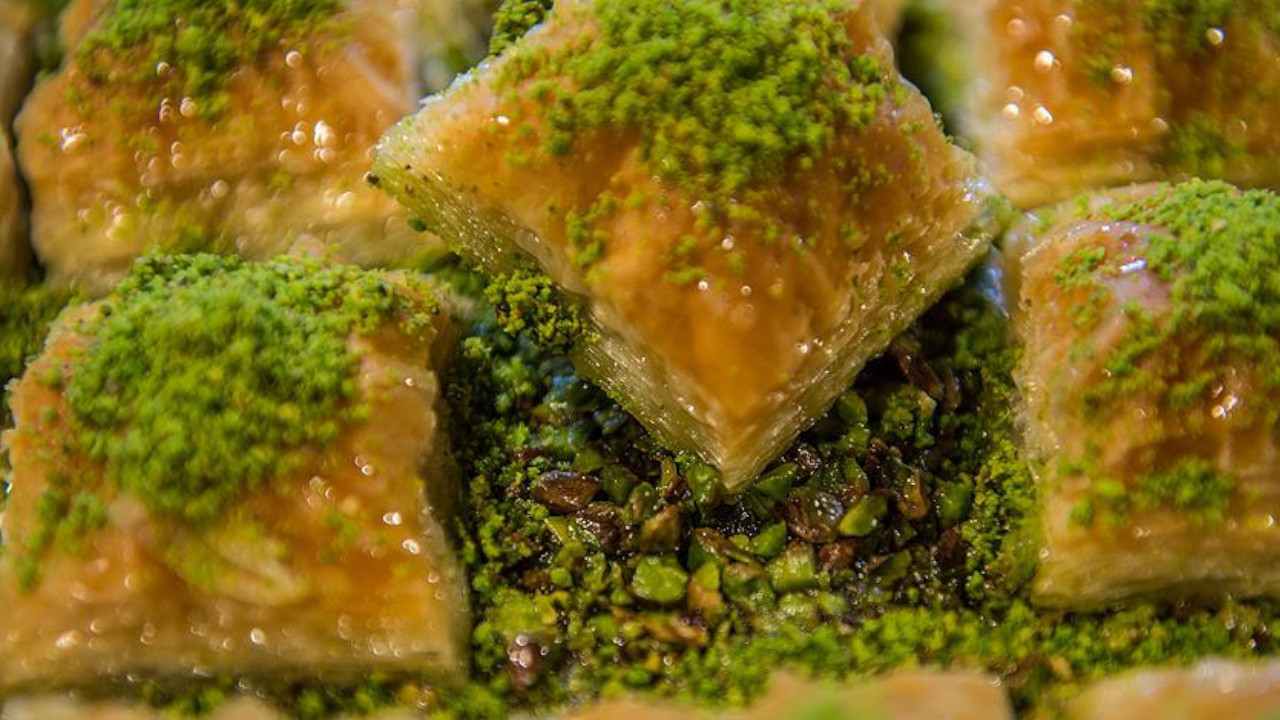 Herkes fıstıklı baklava sanıyordu ama denetimde gerçek ortaya çıktı