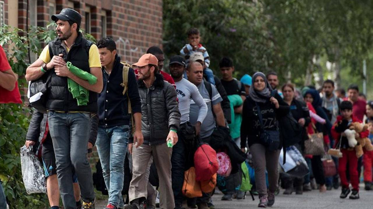 AB'ye iltica başvuruları 5 yılın en düşük seviyesinde