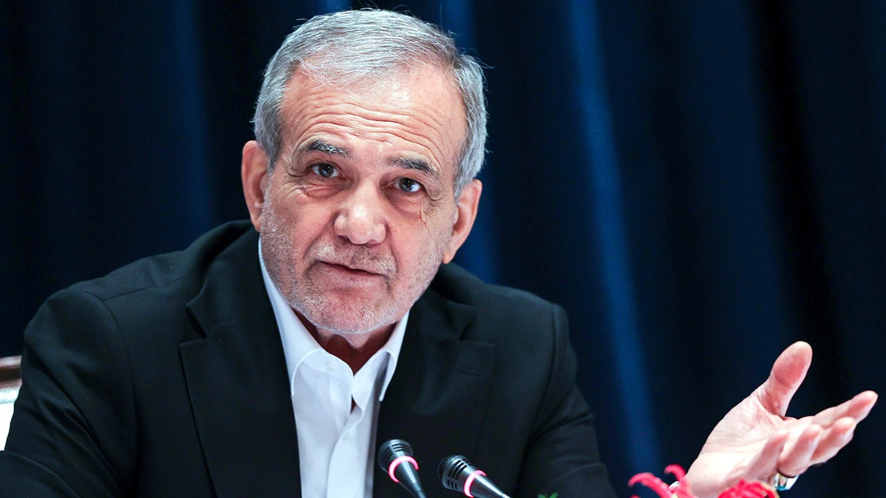 İran Cumhurbaşkanı Pezeşkiyan: "İsrail'in füzeleri bizden daha güçlüydü