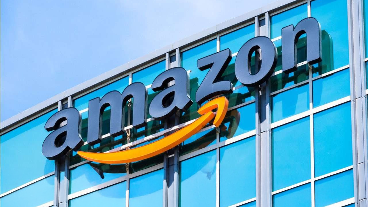 Amazon 250 bin kişiyi işe alacak: Saatlik 19 dolar maaş verecek!