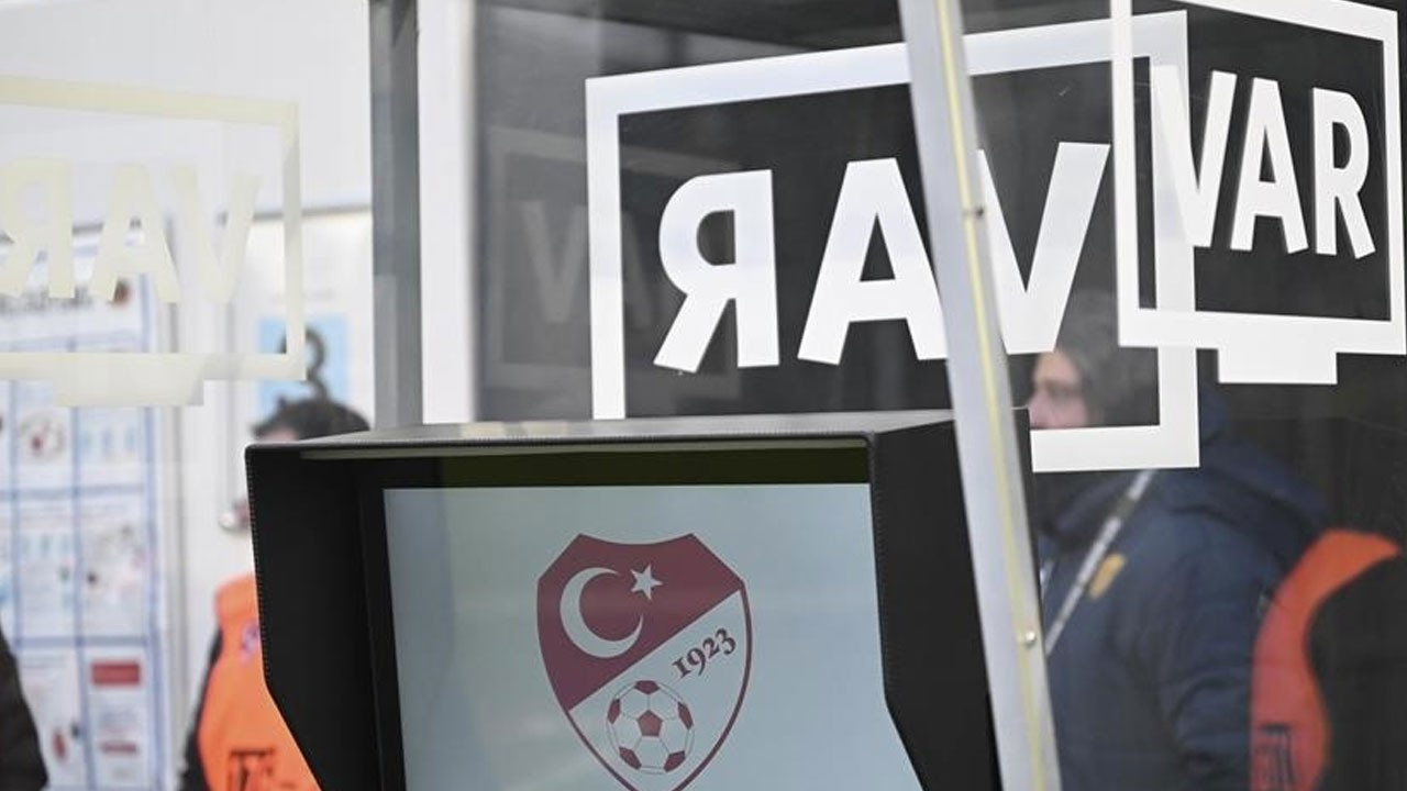 Fenerbahçe ile Trabzonspor derbisinin VAR hakemi belli oldu