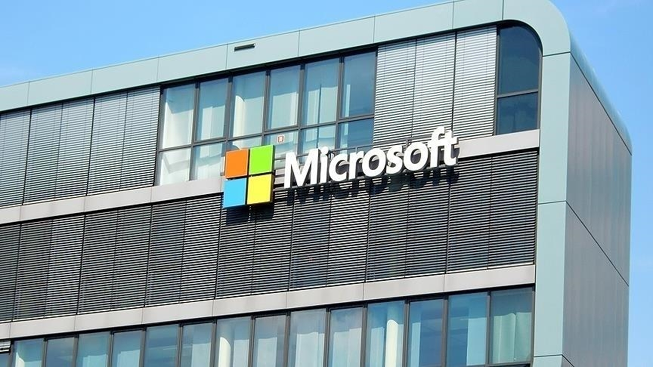 Microsoft ve Nscale’den dev yapay zeka altyapı hamlesi