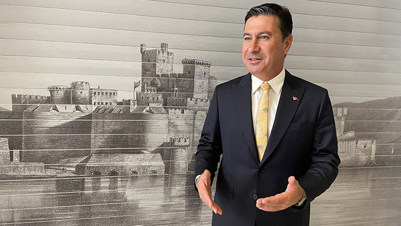 Muğla Büyükşehir Belediye Başkanı Ahmet Aras CHP'den istifa etti