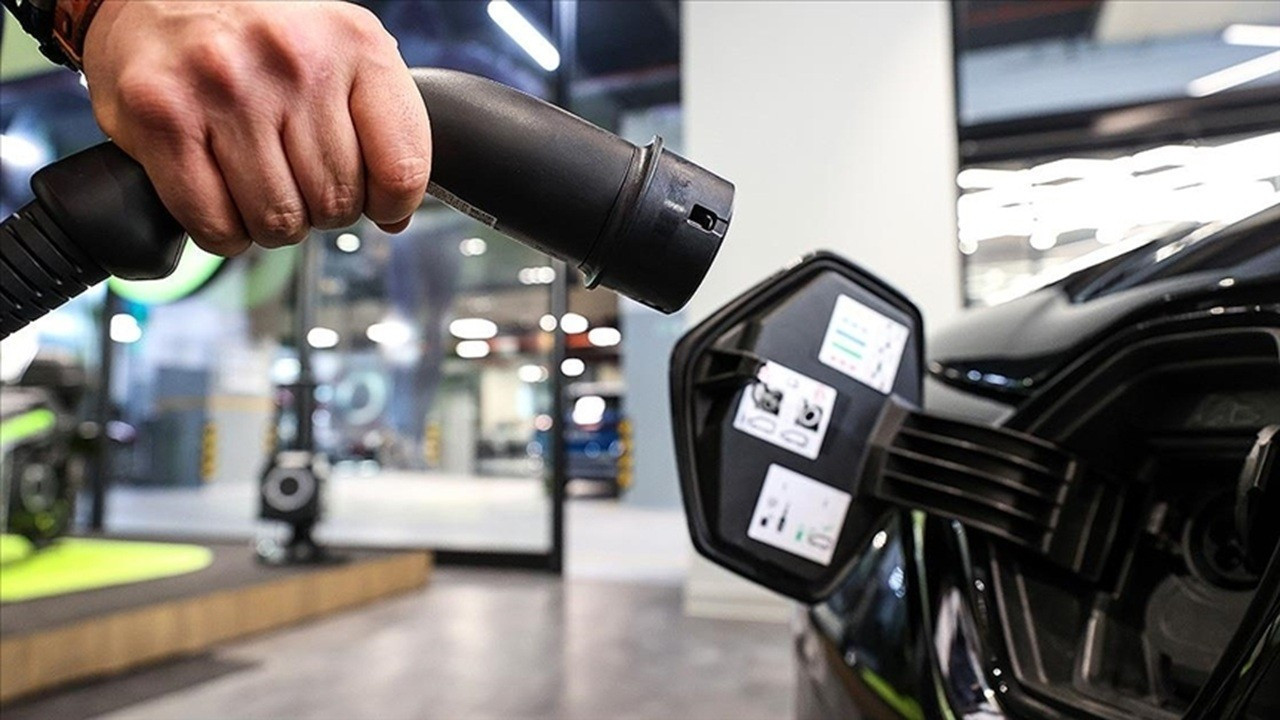 Türkiye'de kaç tane elektrikli araç şarj soketi var? Son veriler açıklandı
