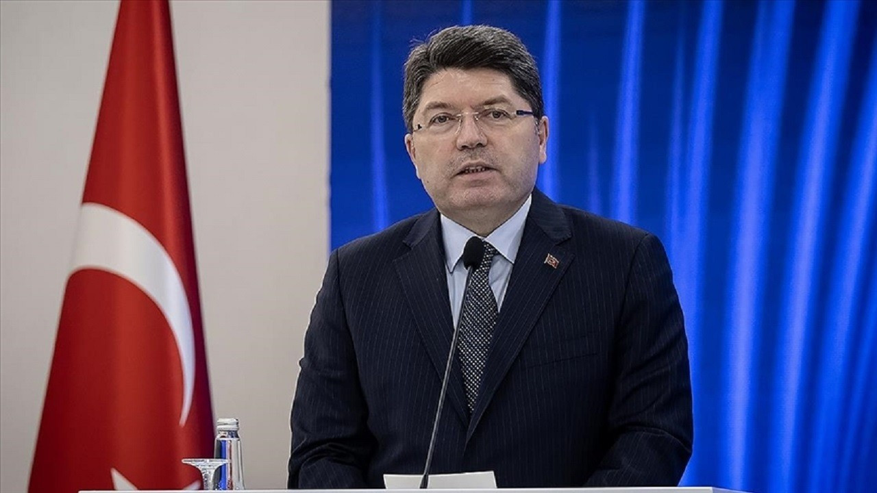 Bakan Tunç'tan futbolda bahis soruşturmasıyla ilgili açıklama