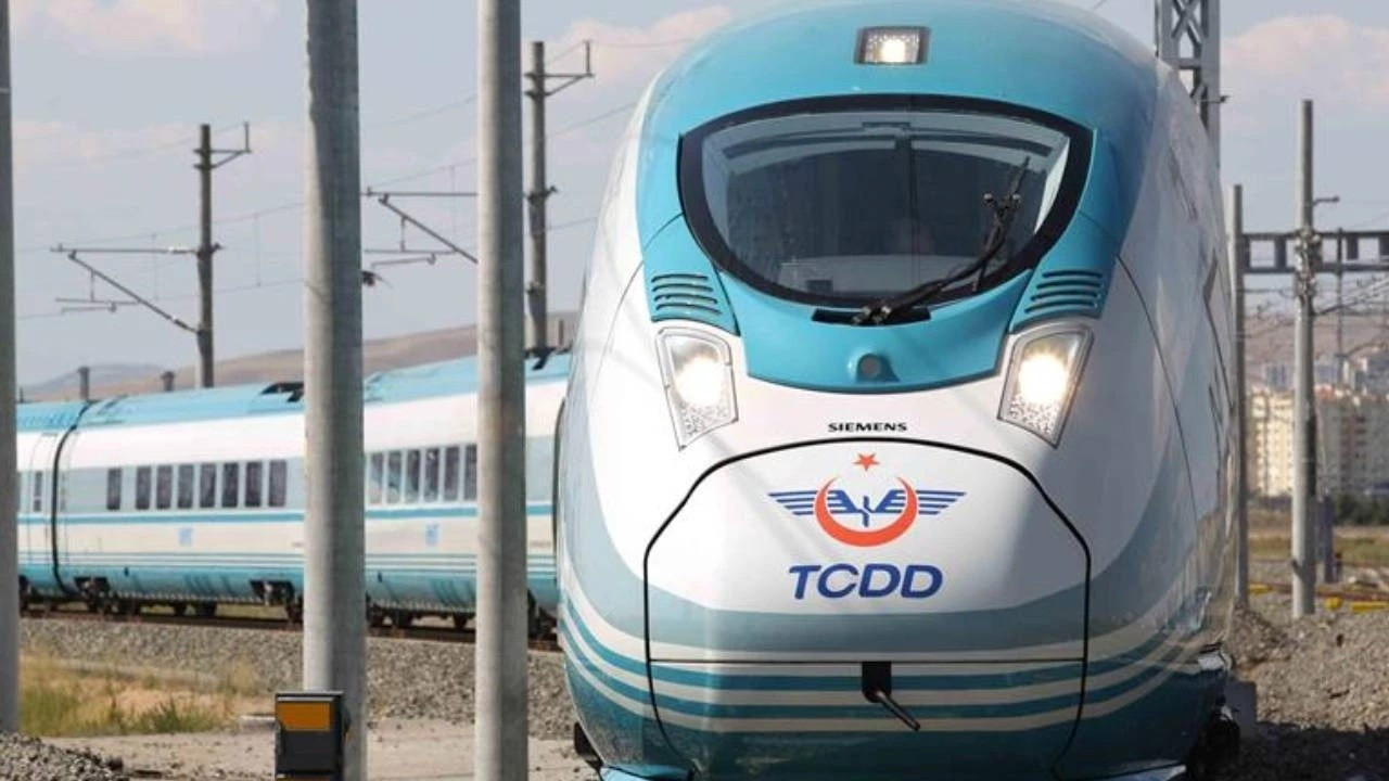 Öğretmenlere tren biletlerinde yüzde 50 indirim yapılacak