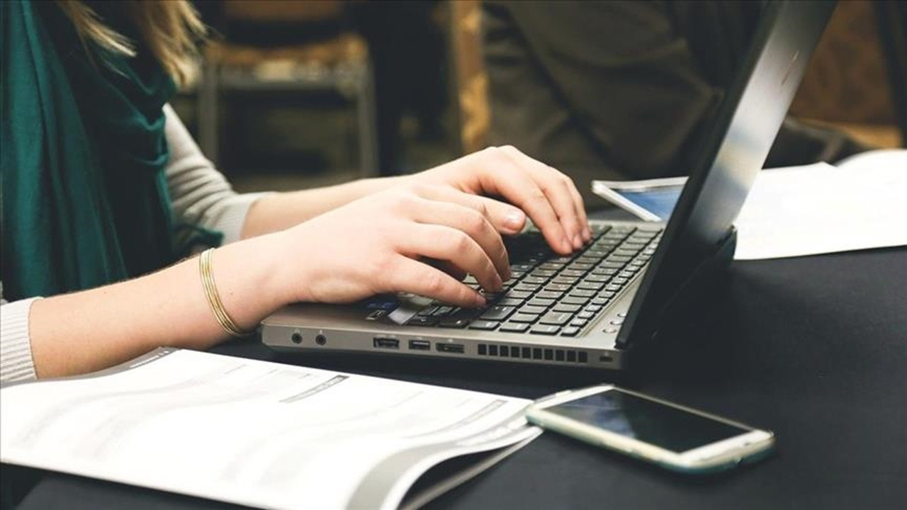 KVKK’dan işverenlere e-posta denetimi uyarısı: Yazışmalara sınırsız erişim yok