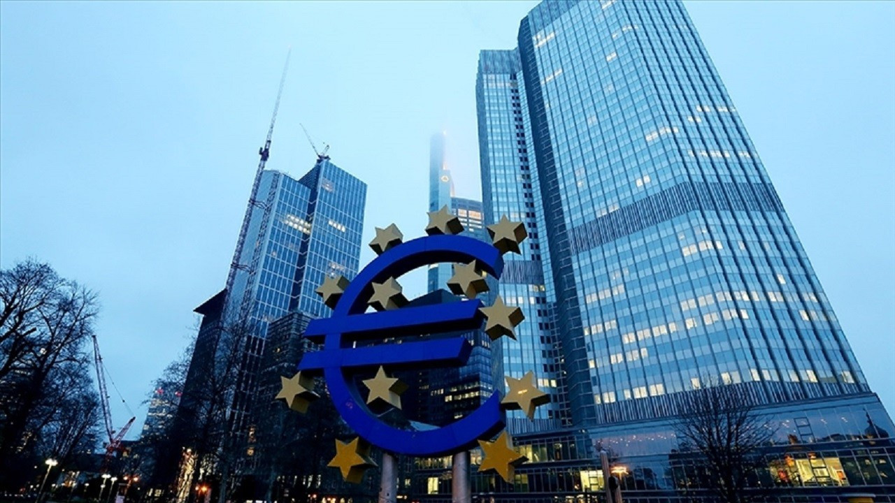 Güçlenen Euro, ECB'nin faiz indirimi kapısını aralayabilir