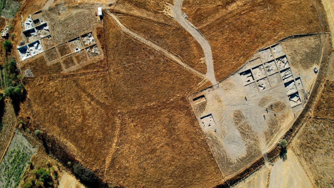 Kütahya’da tarihi keşif: Tavşanlı Höyük’te 4 bin 500 yıllık idoller bulundu