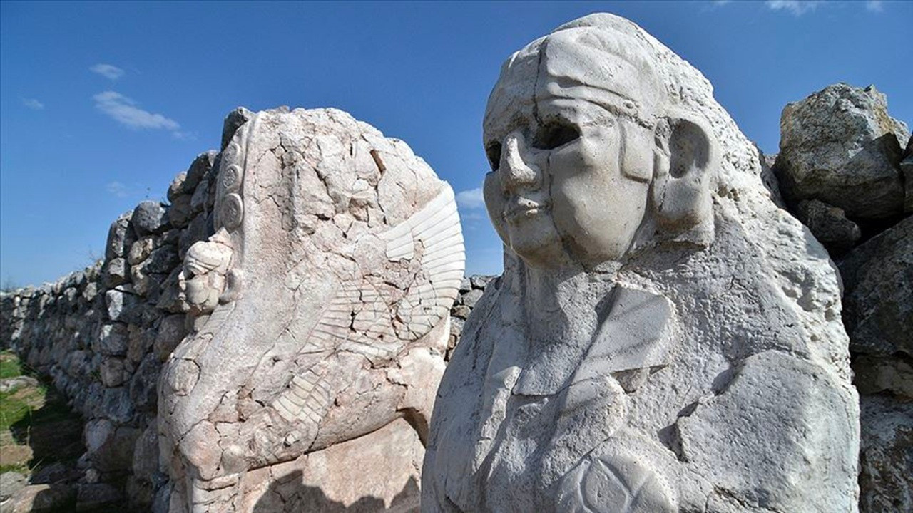 Hititler krallarını fal ile mi belirliyor? 4 bin yıllık tabletlerin sırrı çözüldü!