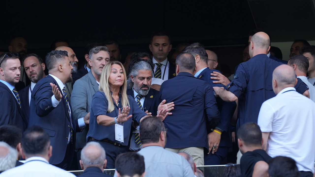 Son Dakika: Fenerbahçe Kongresi'nde gerginlik