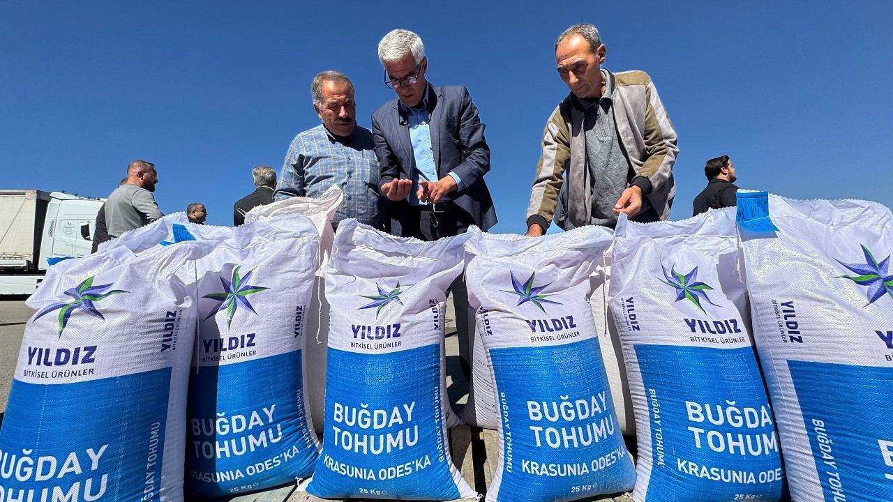 Van’da çiftçilere destek: 3 yılda 11 bin 300 ton sertifikalı tohum dağıtıldı