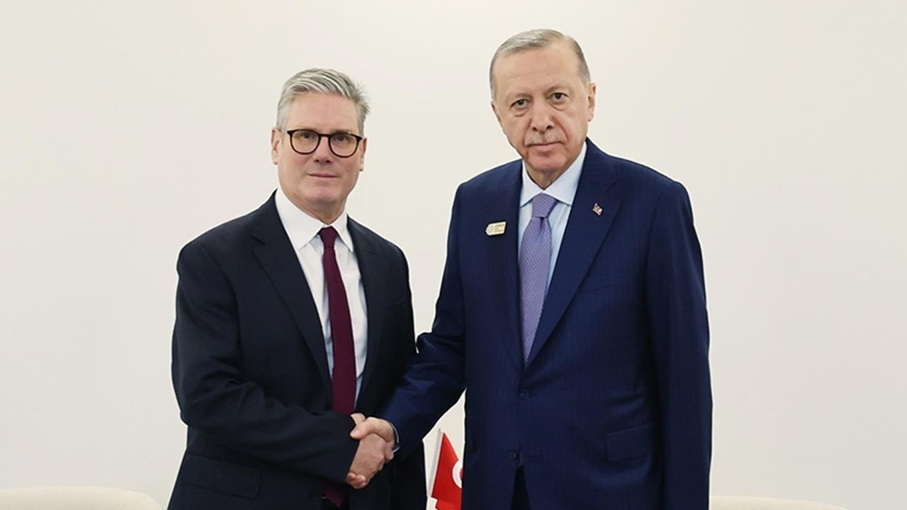 Cumhurbaşkanı Erdoğan, İngiltere Başbakanı Starmer ile görüştü