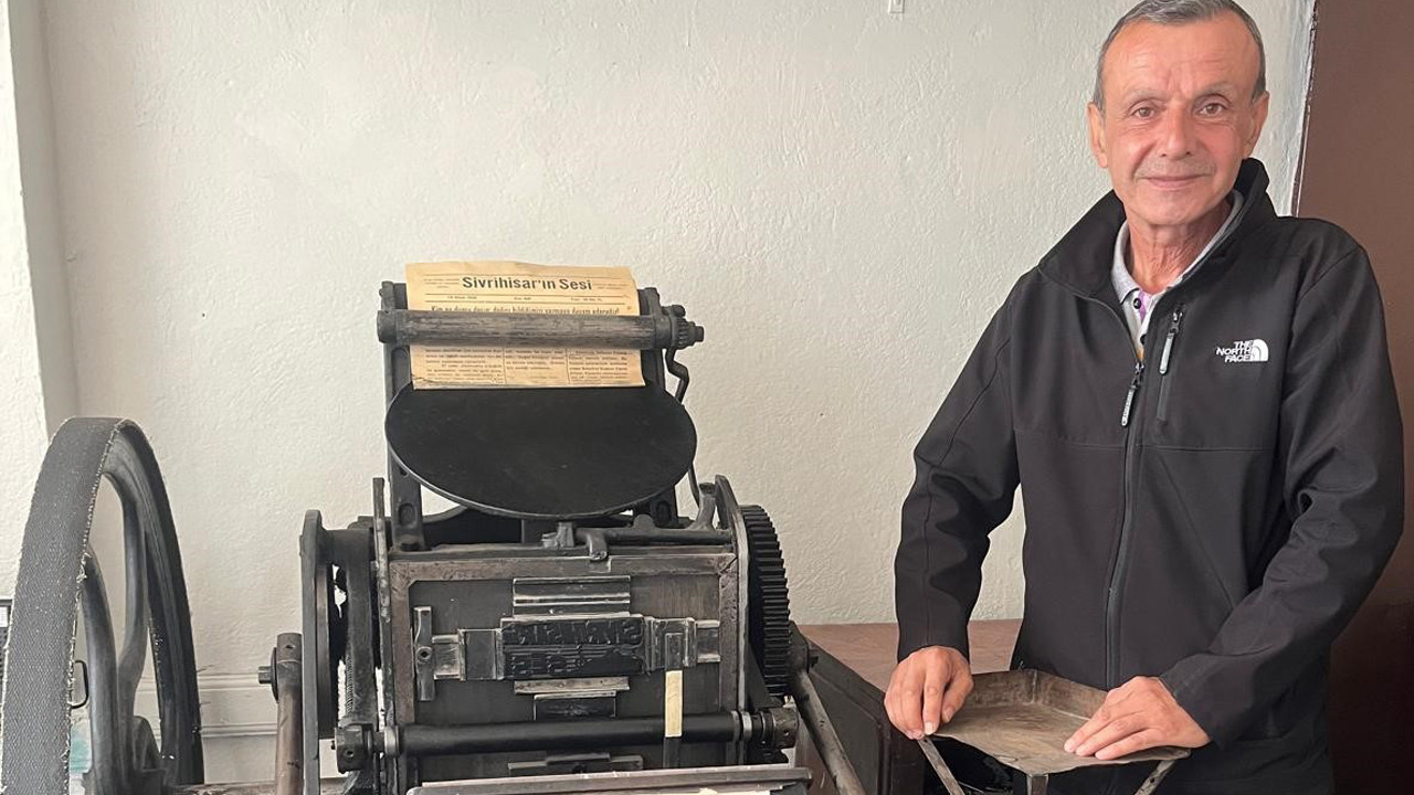 Görenler hayrete düşüyor: 'Başka örneği yok...' 180 yıllık, saat gibi çalışıyor!