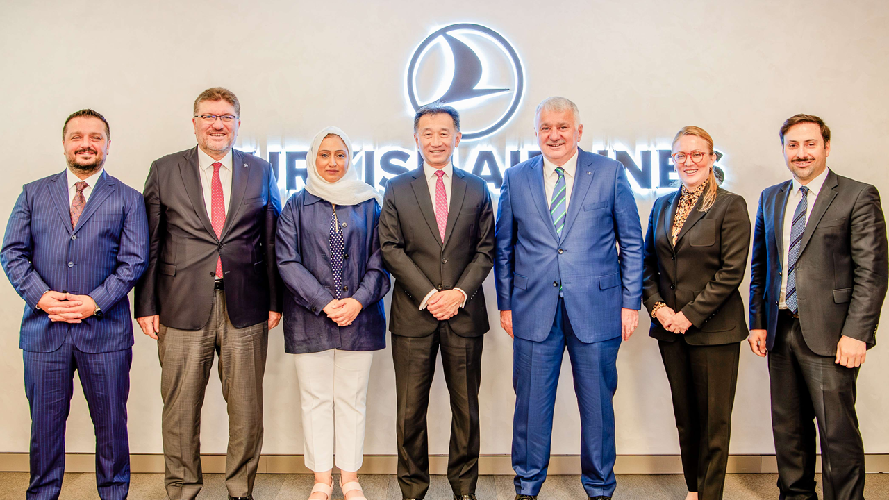 THY ile Gulf Air stratejik iş birliği için mutabakat zaptı imzaladı