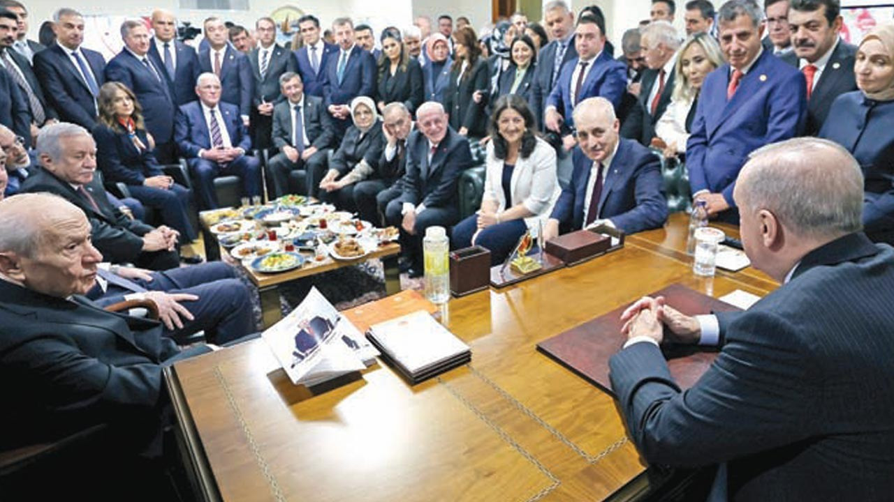 Risk ve maliyet azaldı TL’ye güven ise artıyor