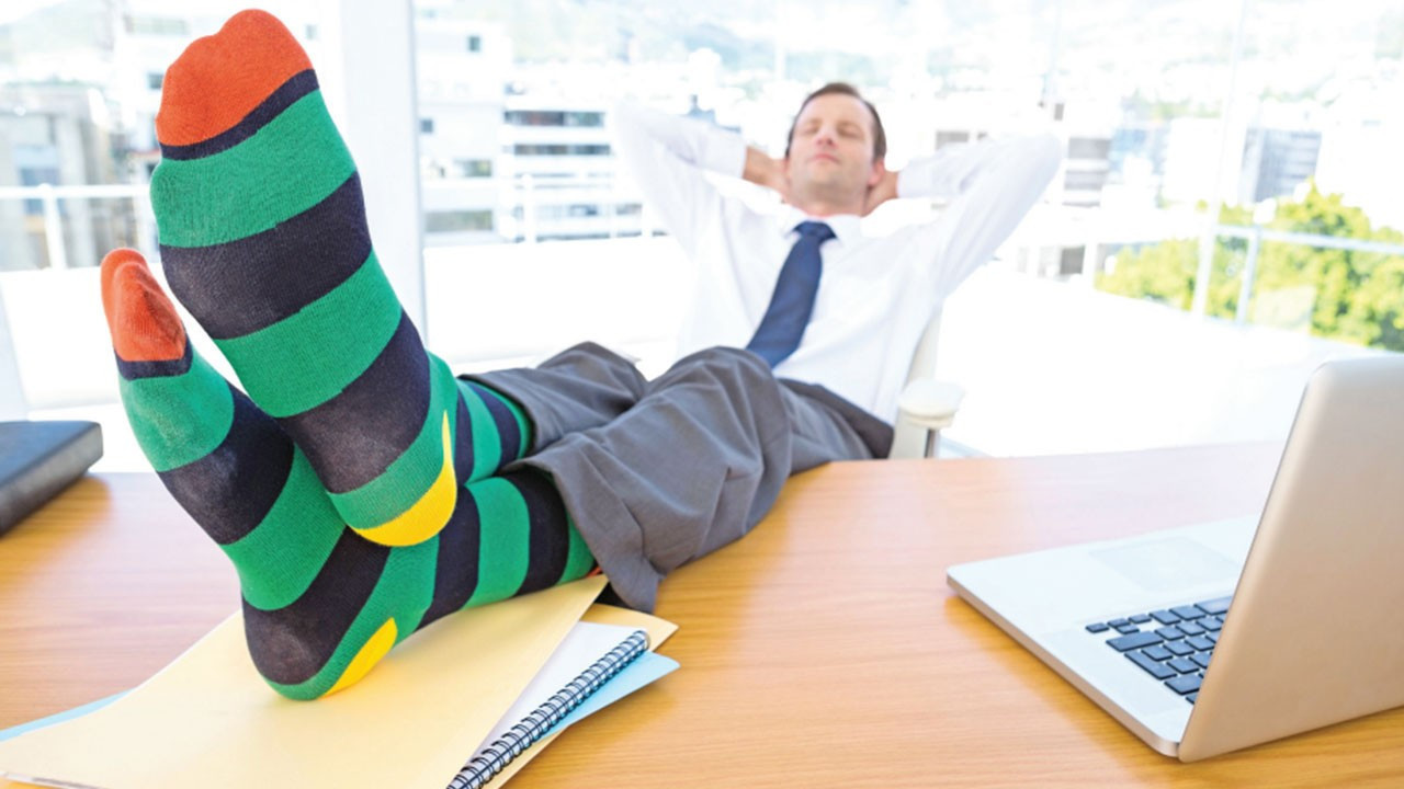 Ofiste ayak kokusu riski