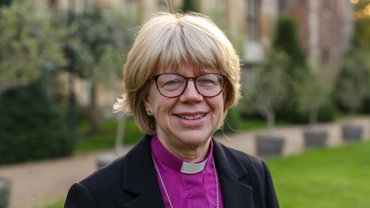 İngiltere tarihinde bir ilk: Sarah Mullally Canterbury Başpiskoposu seçildi