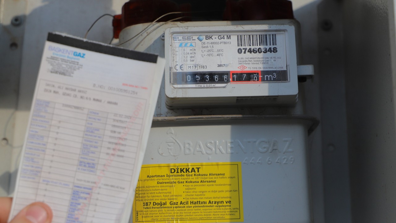 Elektrik ve doğal gaz faturalarında yeni dönem... Bakan Bayraktar açıkladı...