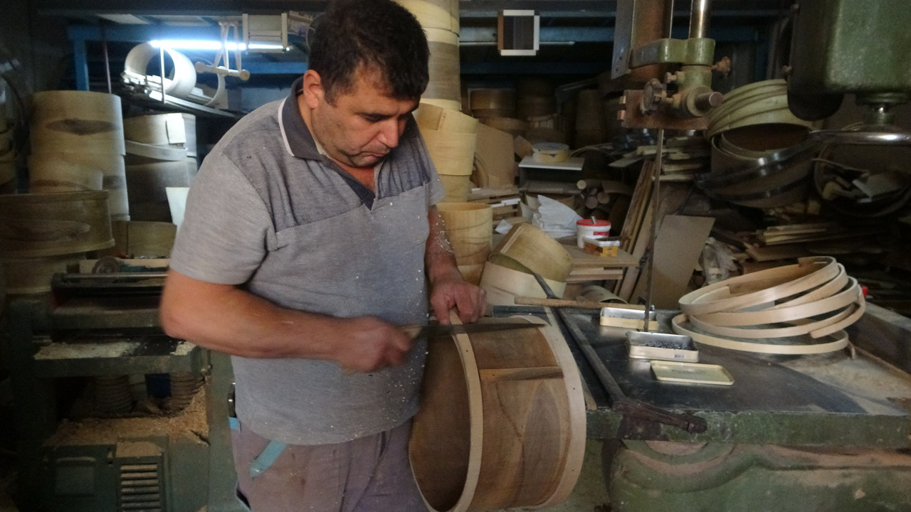 Üç kuşaktır üretiyorlar! Fiyatı 500 TL ile 2 bin 500 TL arasında değişiyor!