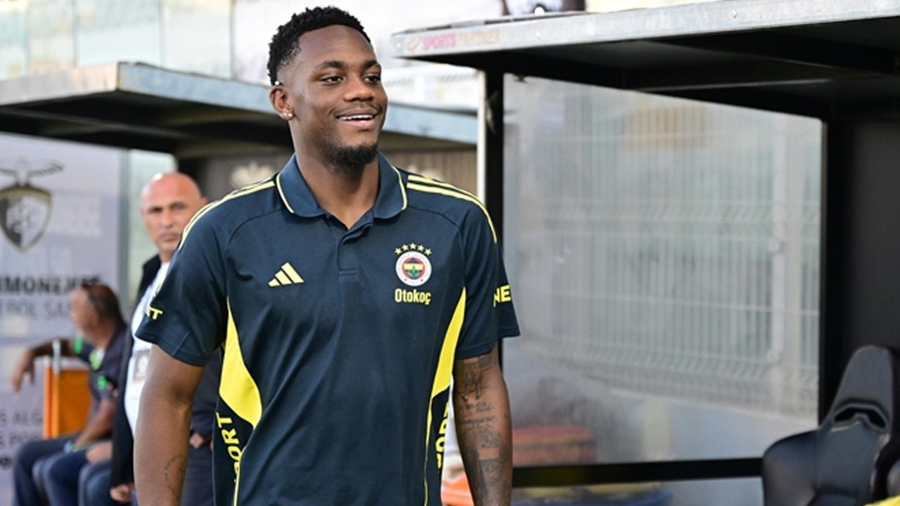 Jhon Duran'dan Fenerbahçe camiasına sevindiren haber