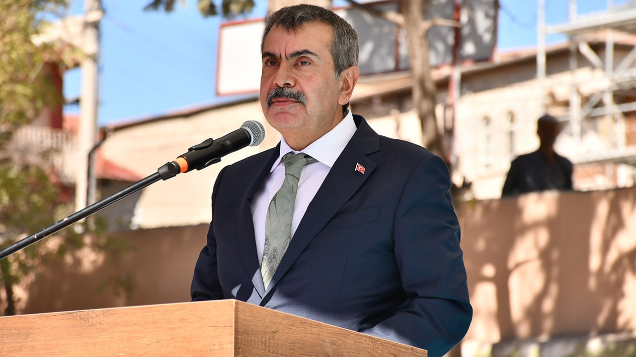 Bakan Tekin’den zorunlu eğitim açıklaması: Hedefimiz çocukların daha erken yaşta hayata atılması