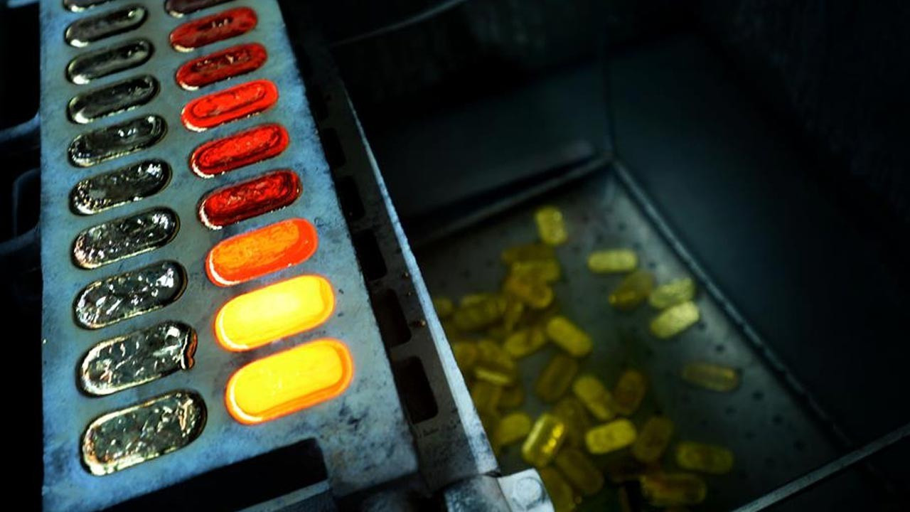 İstanbul Altın Rafinerisi soruşturmasında 20 zanlı tutuklandı