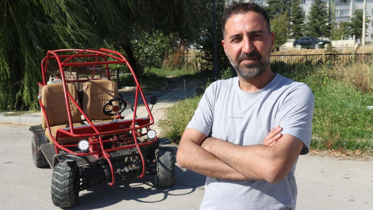 20 bin TL'ye kendi aracını yaptı: 5 litre benzinle 370 kilometre yol gidiyor.