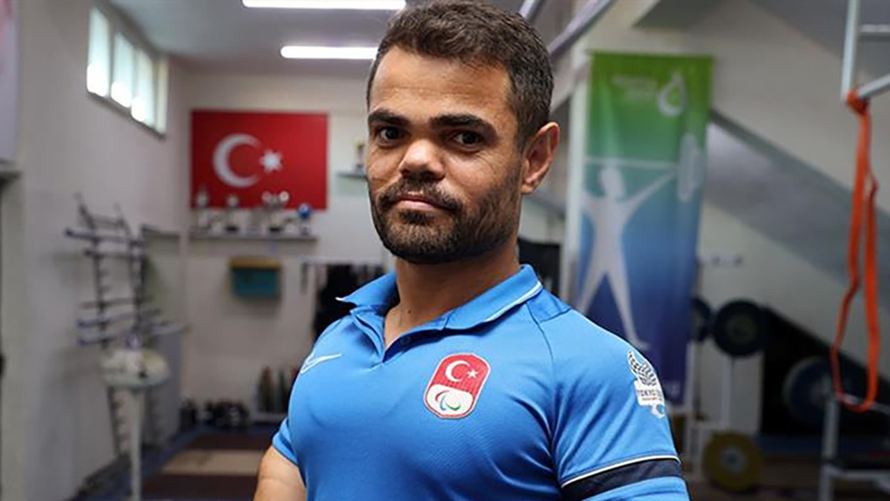 Milli para halterci Abdullah Kayapınar, dünya şampiyonu oldu