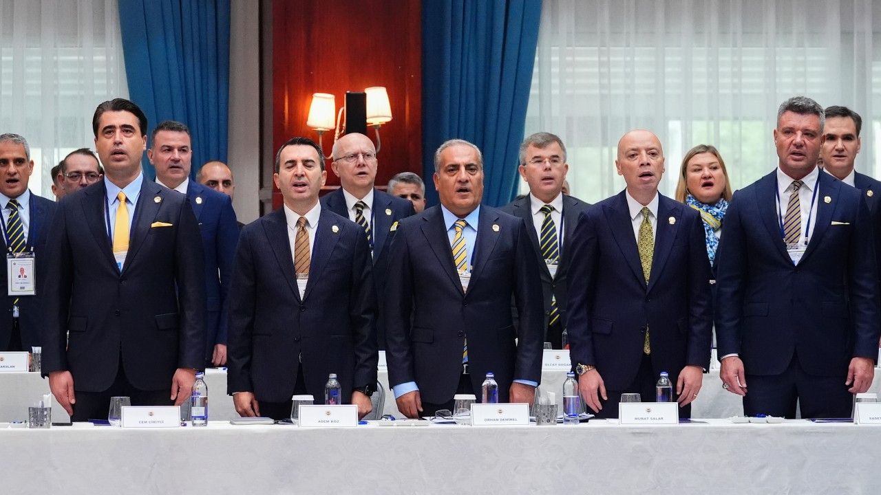 Son dakika... Fenerbahçe'nin borcu açıklandı