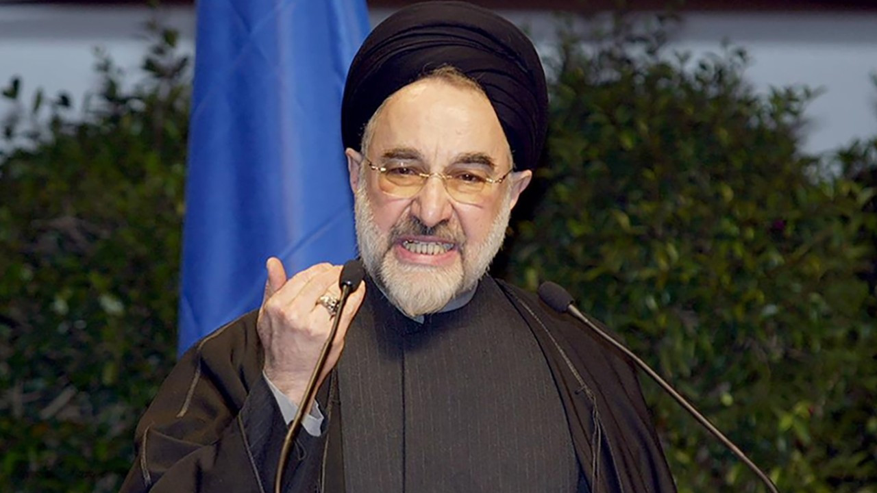 Hatemi: Türkiye'nin petrolü yok ama bizden daha ileri