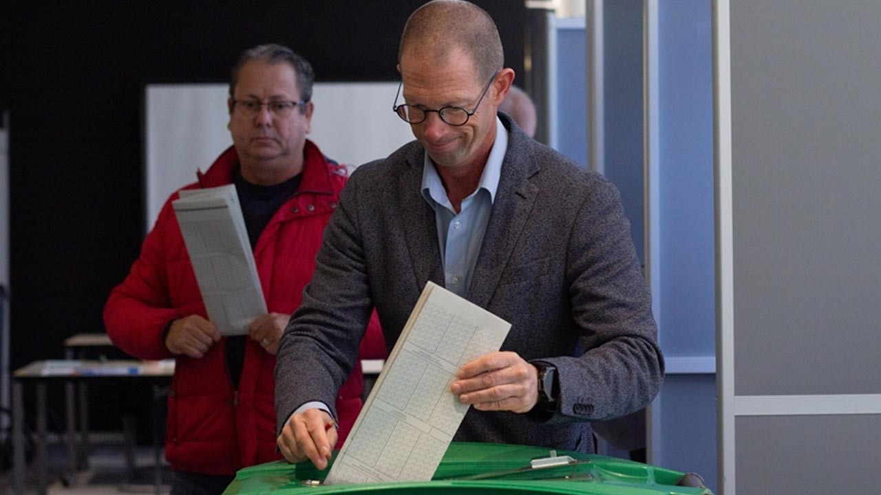 Hollanda'da resmi olmayan seçim sonuçları açıkland…