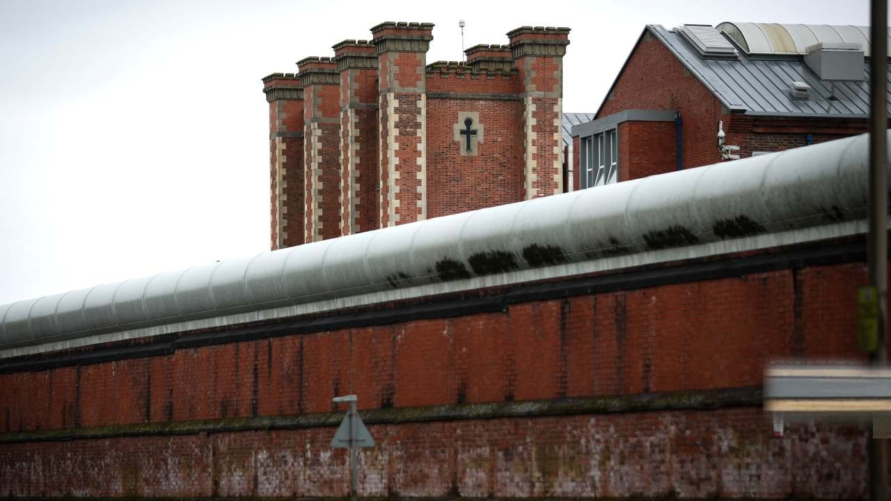 İngiltere'de mahkum krizi: Yanlışlıkla serbest bıraktılar