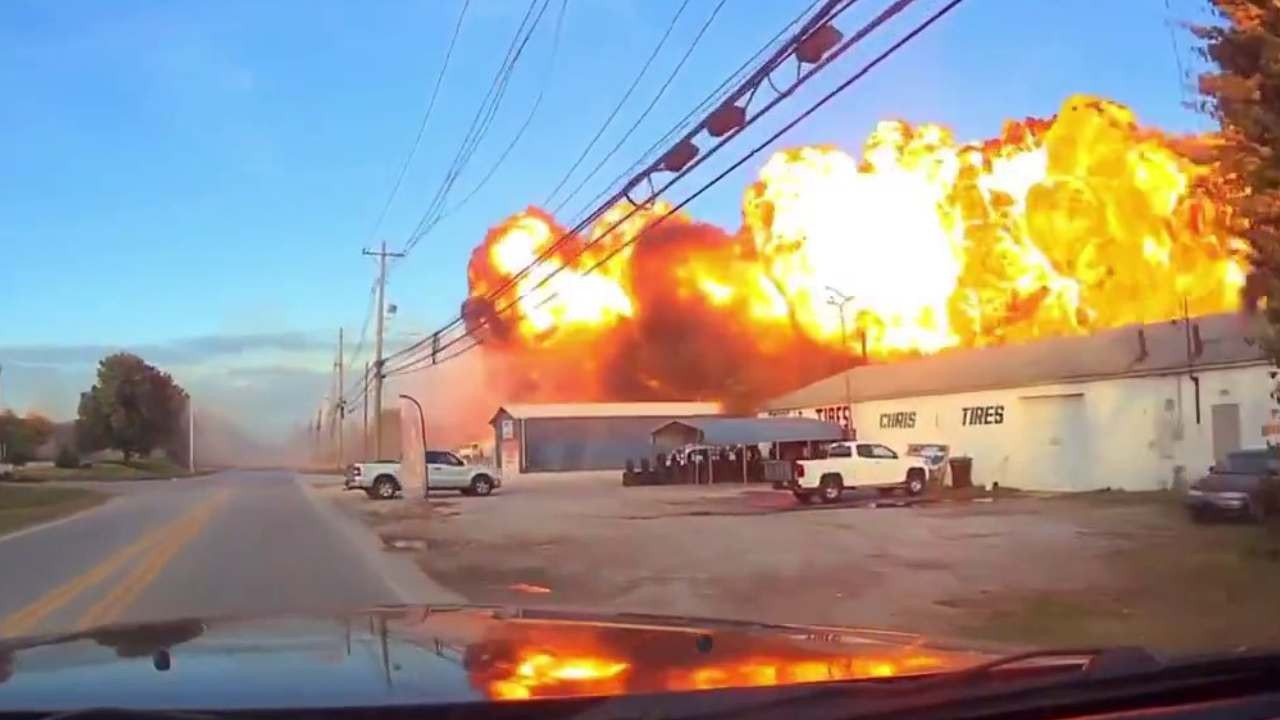 ABD'de 12 kişinin hayatını kaybettiği uçak kazasından yeni görüntüler