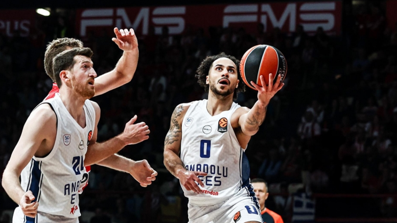 Anadolu Efes Olimpia Milano maçı ne zaman, saat kaçta, hangi kanalda? Şifresiz mi?