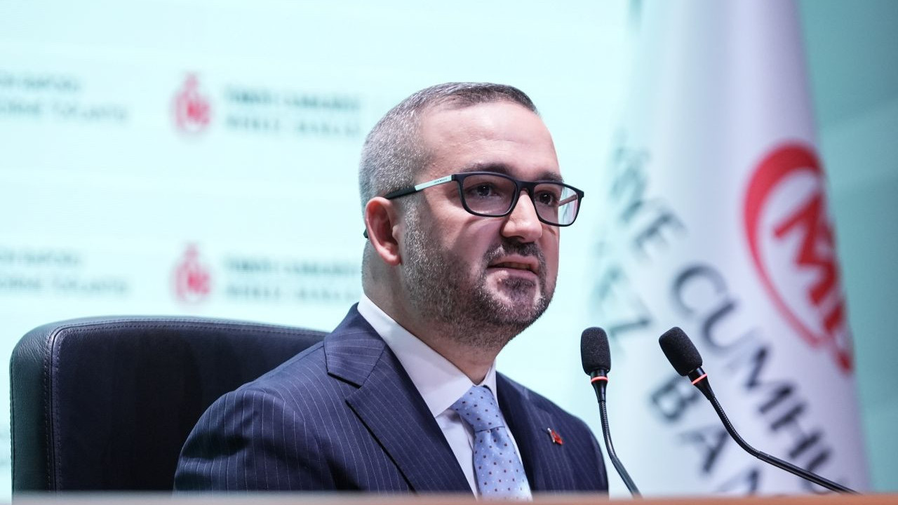 Gözler Merkez Bankası'na çevrildi: Ekonomistlerin faiz beklentileri belli oldu!