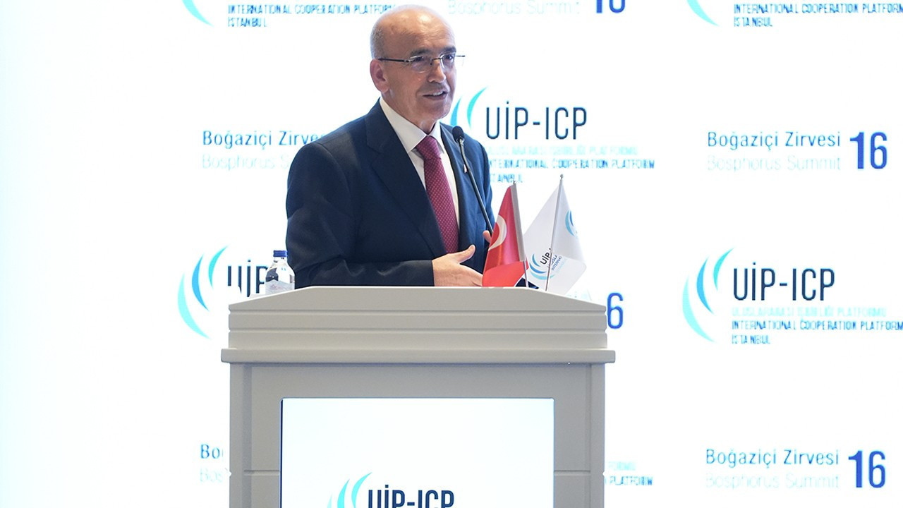 Ekonomide kritik eşik: Şimşek yapısal dönüşüm için gelecek yılı işaret etti