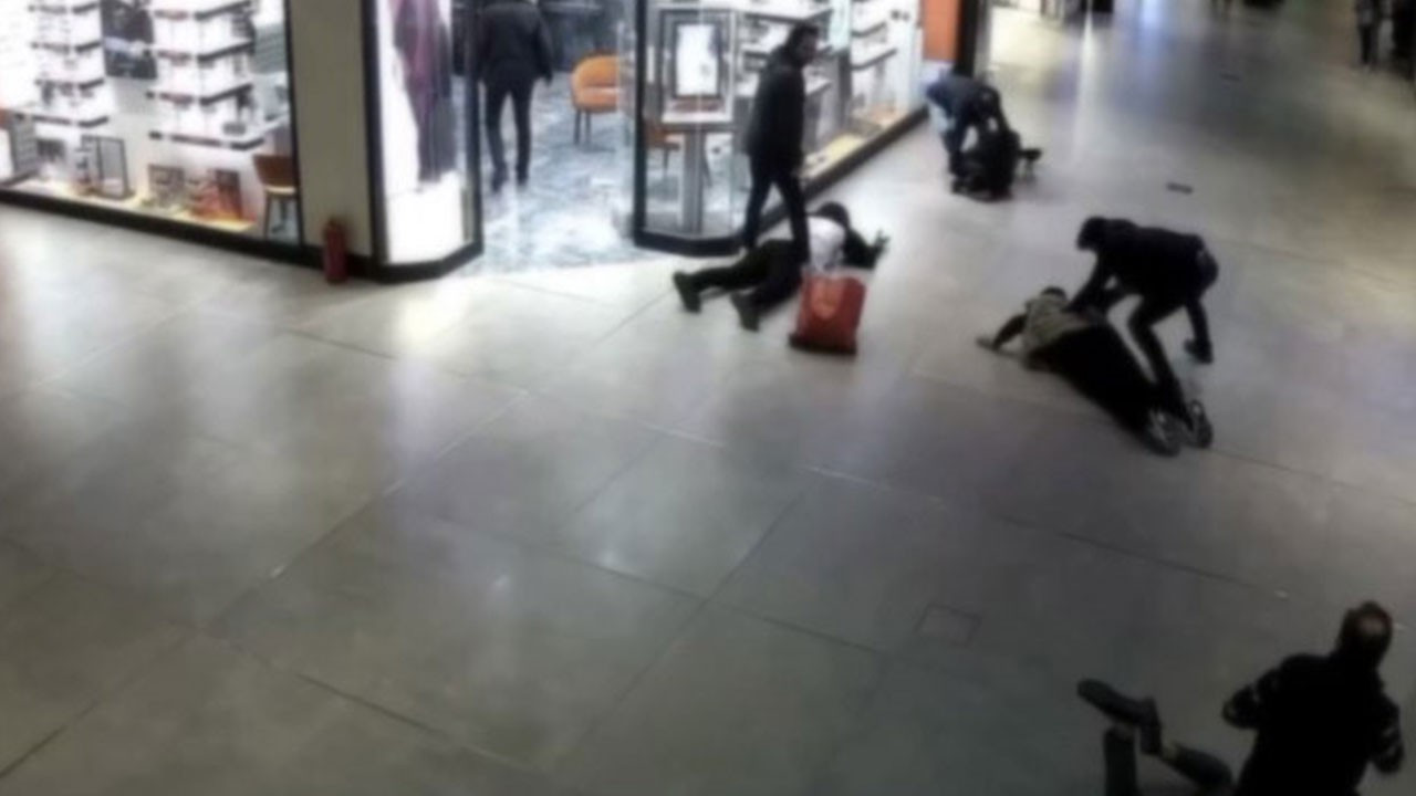 AVM’lerde kıyafet deneme bahanesiyle 1 milyon liralık vurgun: Nefes kesen operasyon kamerada