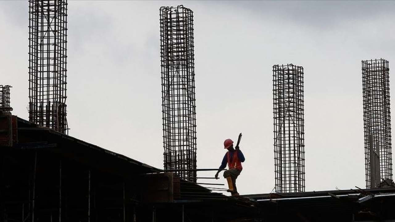 Kentsel dönüşüm ve kamu projeleri istihdamı uçurdu: İnşaatta rekor seviye