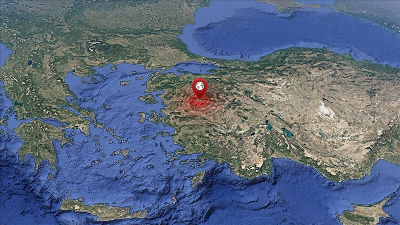 Balıkesir 3 ayda 16 bin kez sallandı! 30 kilometrelik kırık oluştu