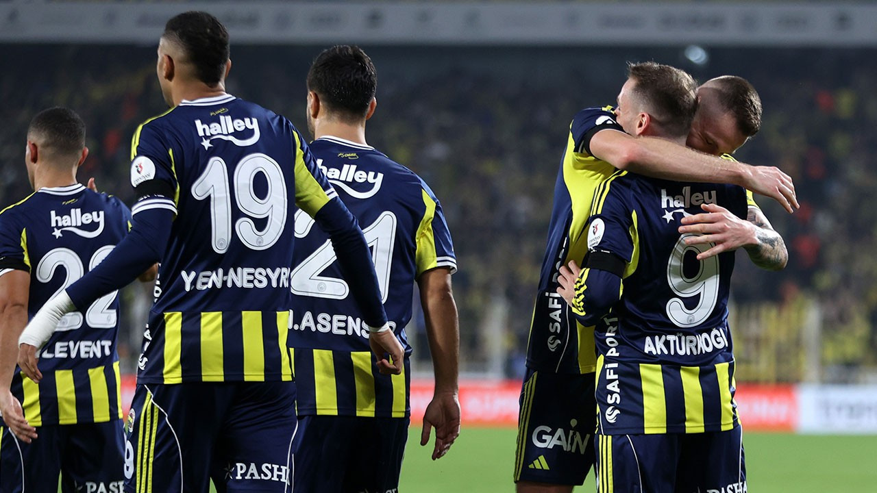 Fenerbahçe ile Gedik Yatırım’dan 2 yıllık sponsorluk anlaşması