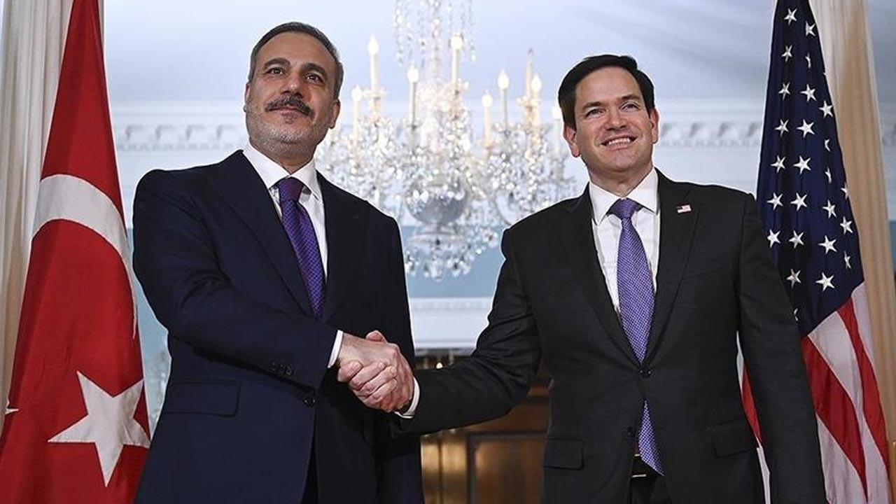 Beyaz Saray'da Türkiye-Suriye-ABD zirvesi